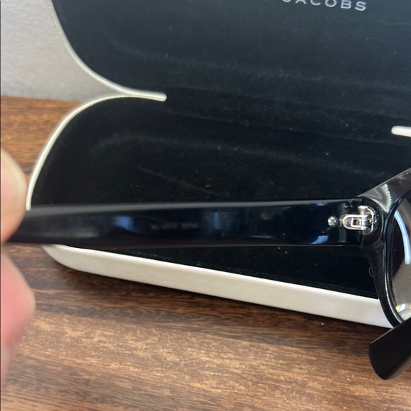 Marc Jacobs Sleek Black Sunglasses - Picture 5 of 5
